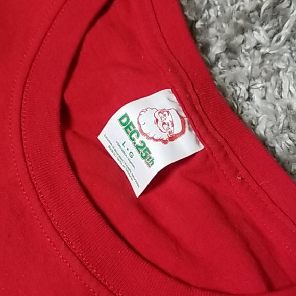 EUC🔥 MEOWY Christmas- Cat T Shirt - Picture 4 of 5